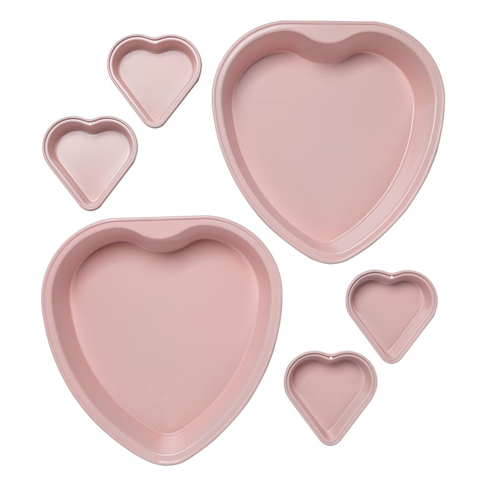 Heart-Shaped 6-Piece Nonstick Bakeware Set