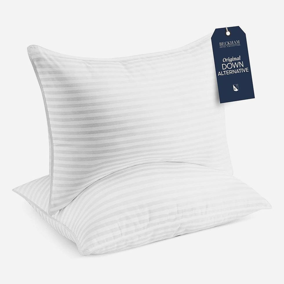 Bed Pillows (Set of 2)