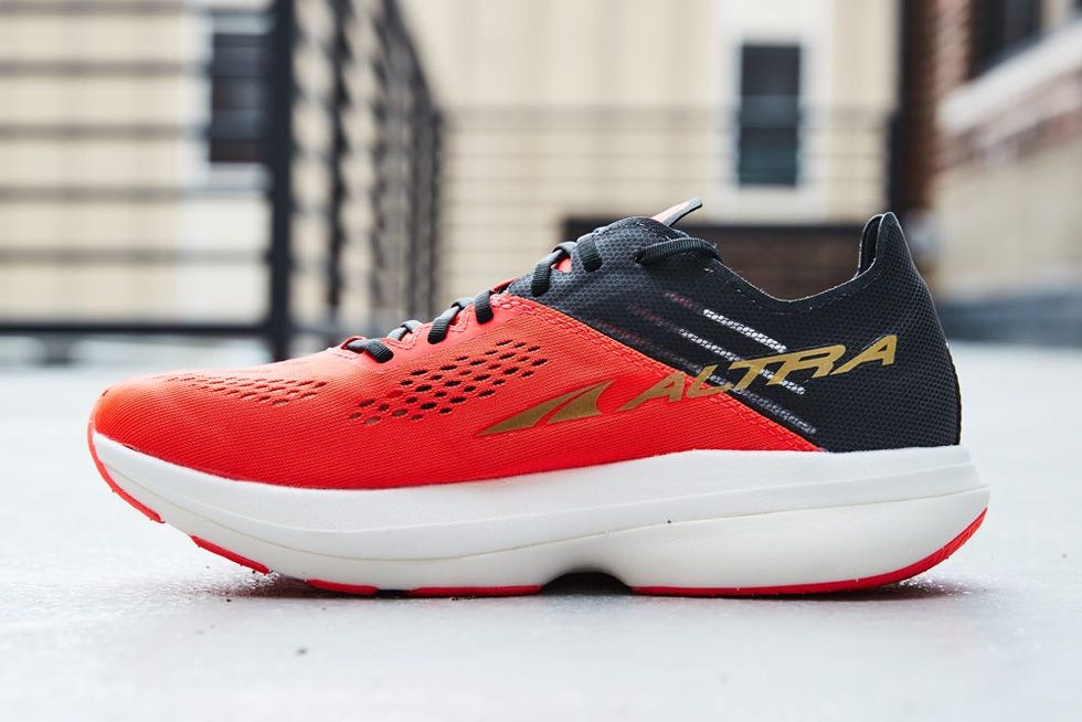 Vanish Carbon Running Shoe