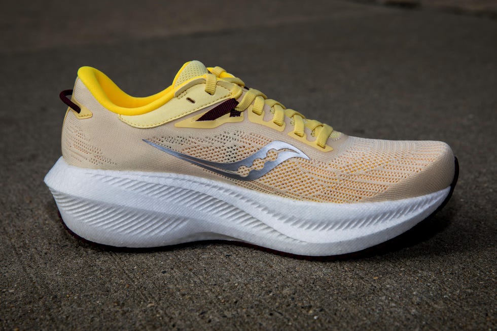Triumph 21 Running Shoe