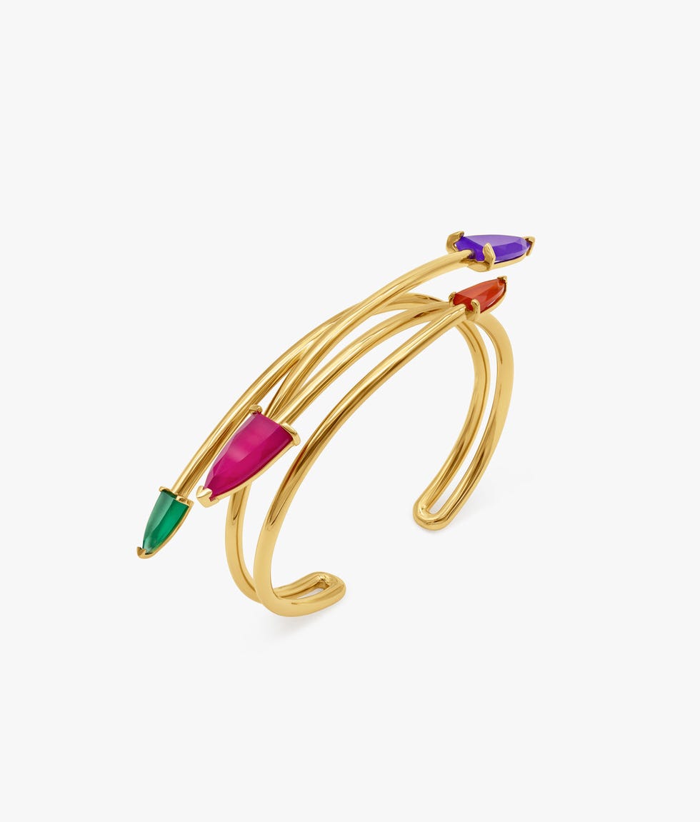 - Pulsera de plata bañada en oro con gemas