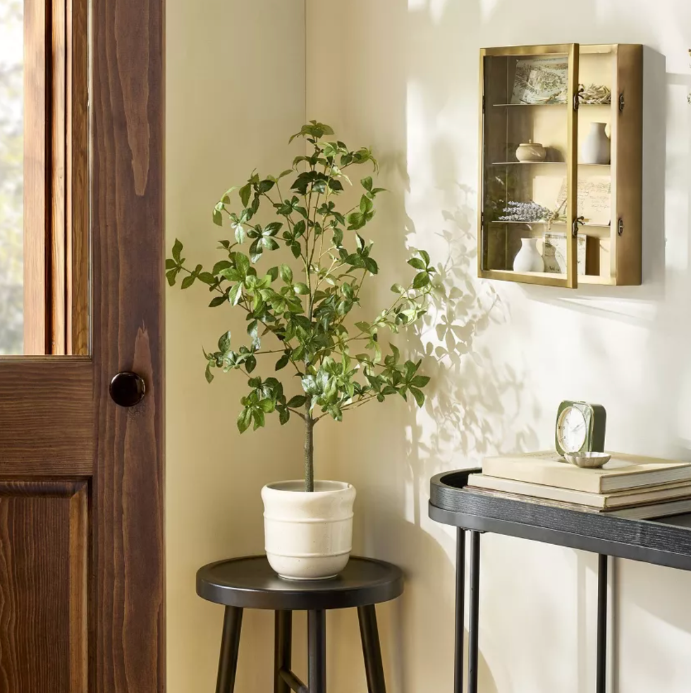 33" Faux Potted Gypsophila Leaf Tree 33" Faux Potted Gypsophila Leaf Tree