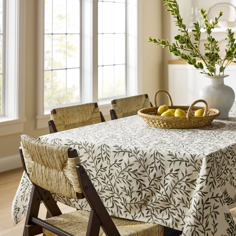 Green Leaf Tablecloth Green Leaf Tablecloth