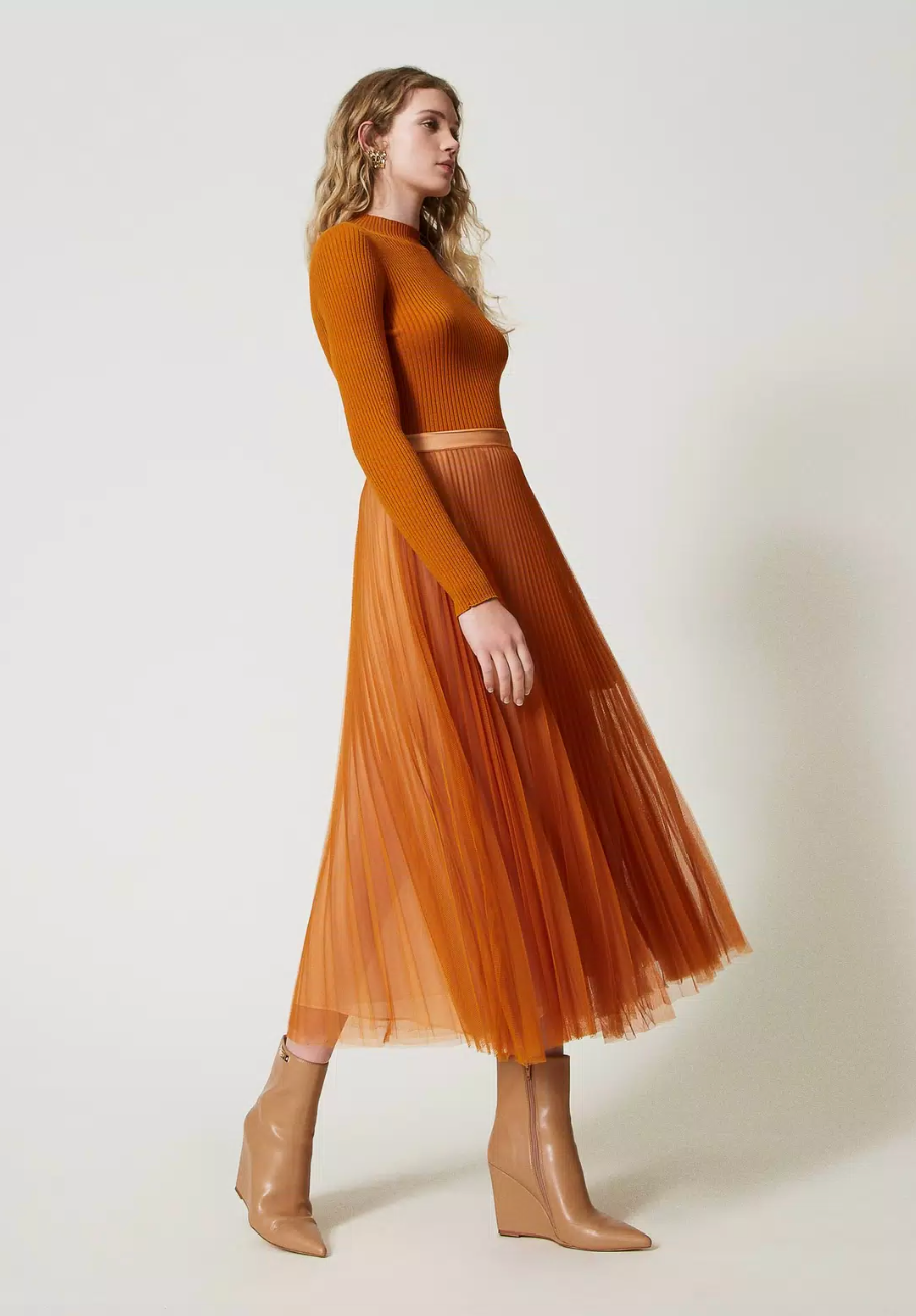 Pleated tulle long skirt