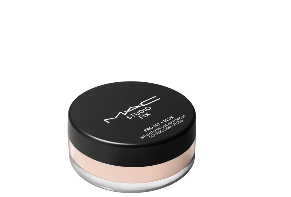 M.A.C Studio Fix Weightless Loose Powder