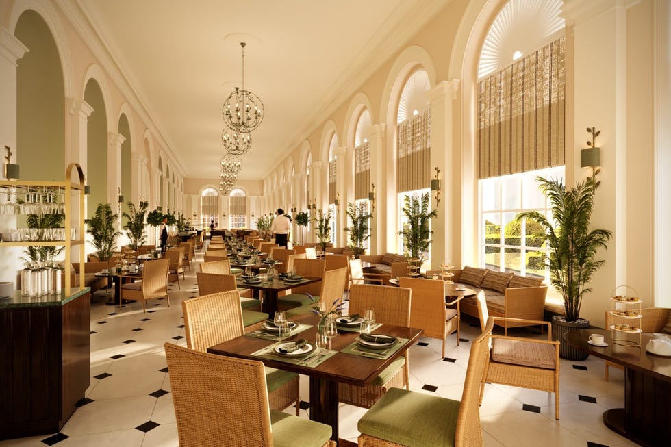 Blenheim Palace and Afternoon Tea at Clementine’s on the Lawn for Two, 