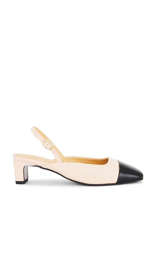 Lindy Bicolor Pumps