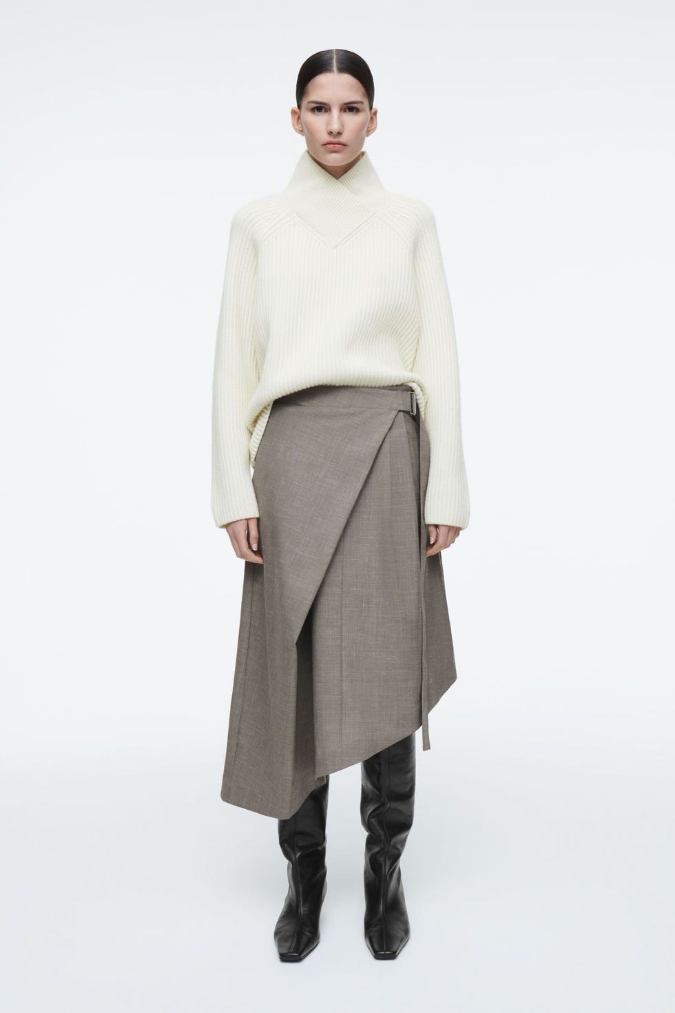 Belted wool wrap skirt