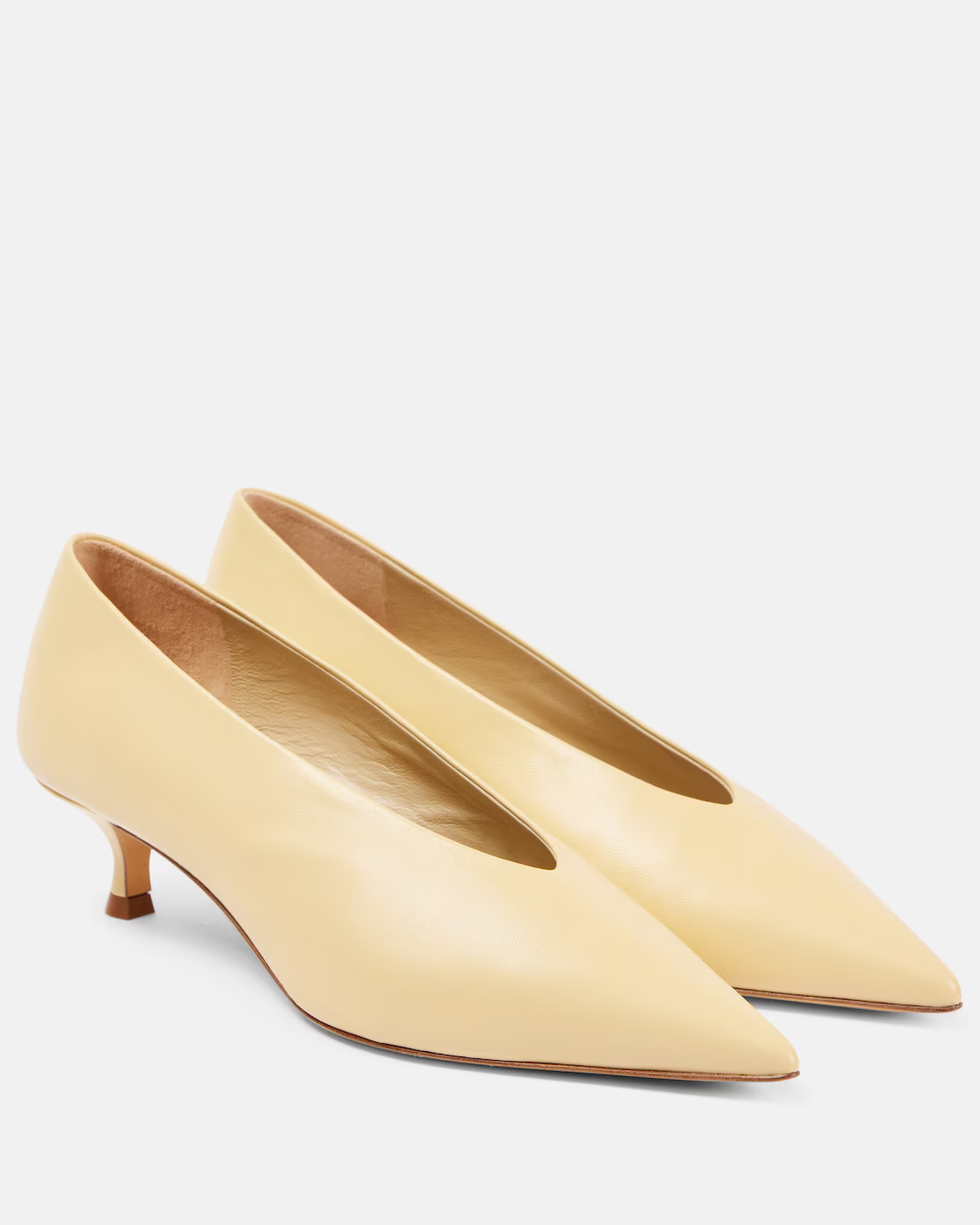 Babouche leather pumps