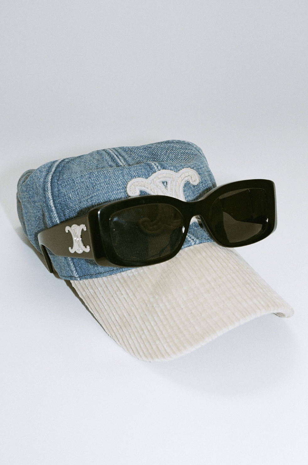 Triomphe XL 01 Rectangular Sunglasses