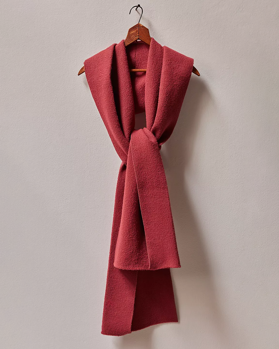 Hooded Scarves Are the Savviest Way to Segue Into Warmer Weather Hooded Scarves Are the Savviest Way to Segue Into Warmer Weather