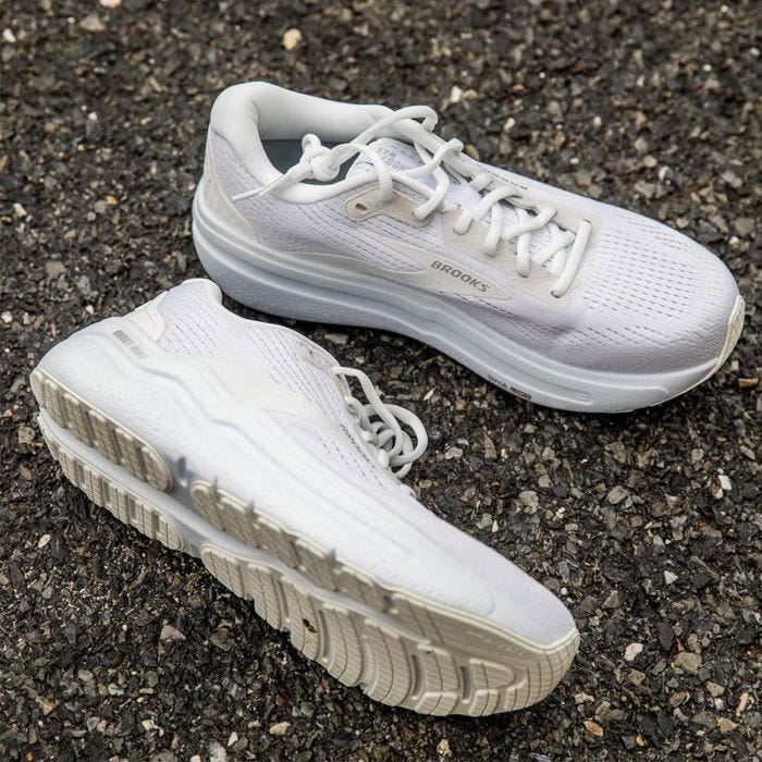 Brooks Ghost Max 2