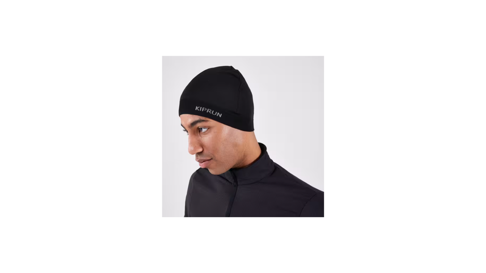 Il cappello invernale da corsa di Kiprun