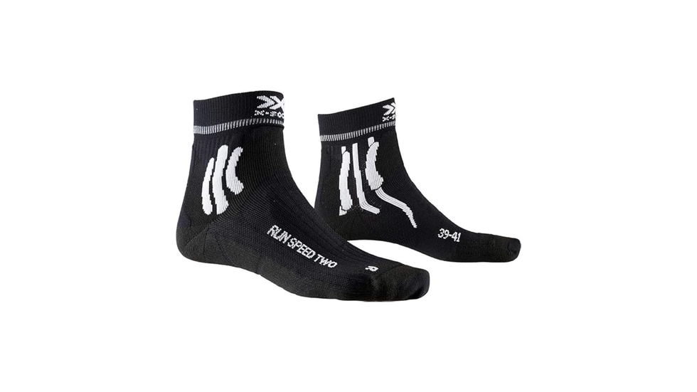 Le calze da corsa basse di X-Socks