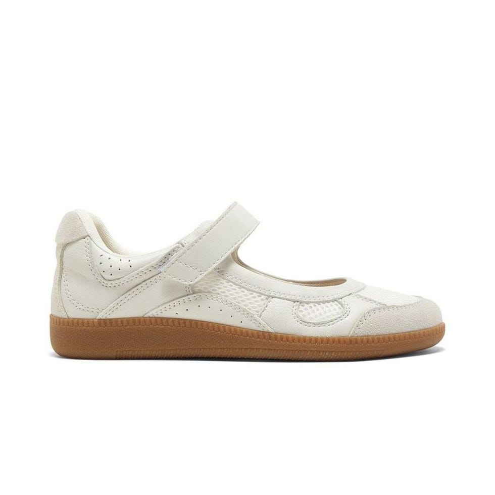 Samantha Sneakers
