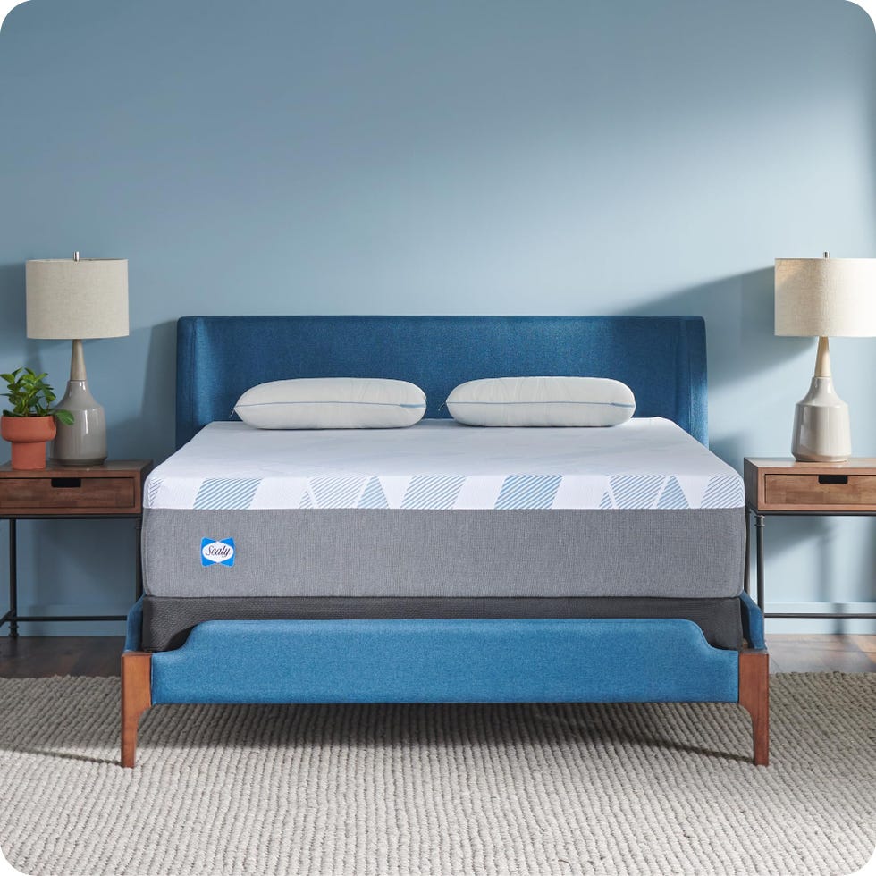 Dreamlife Hybrid Mattress-in-a-Box