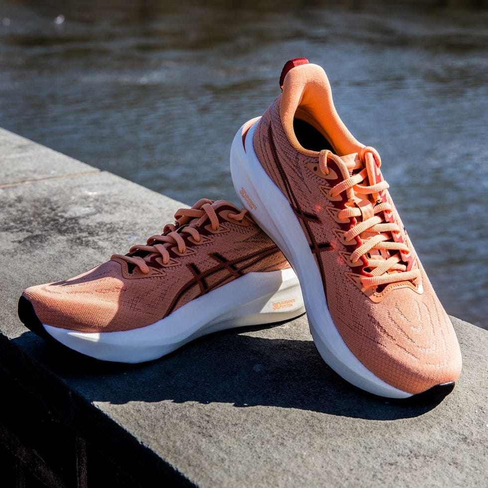 GT-2000 13 Stability Running Shoe