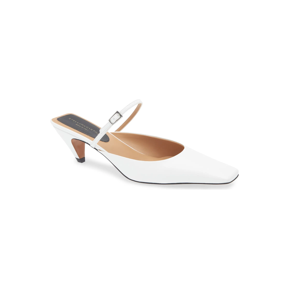 Spur Pump in White