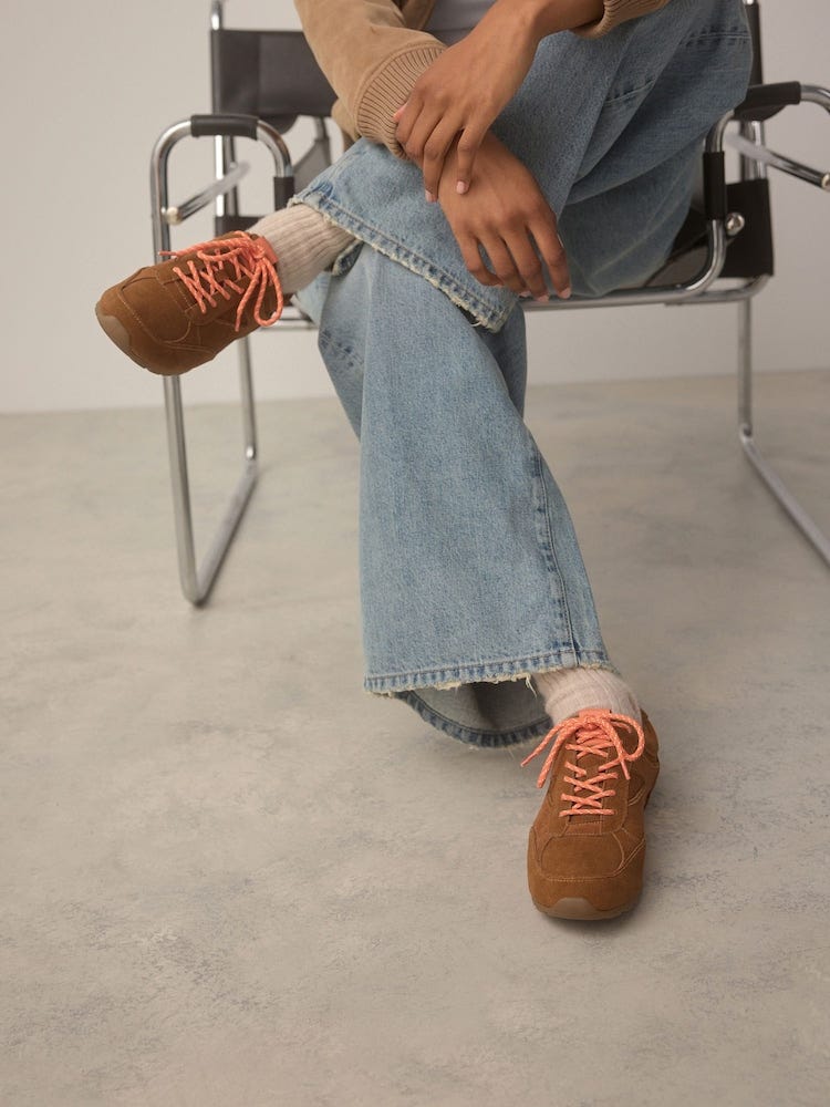 Premium leather slim lace-up trainers