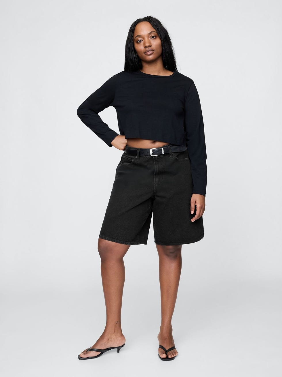 Black 11.5in mid-waist longline denim shorts