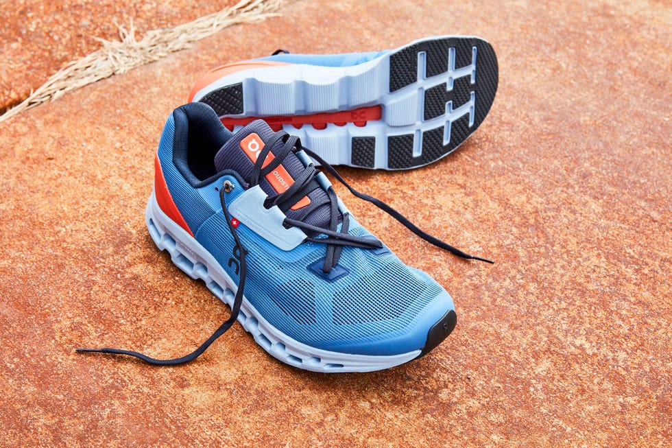 Cloudstratus Running Shoe