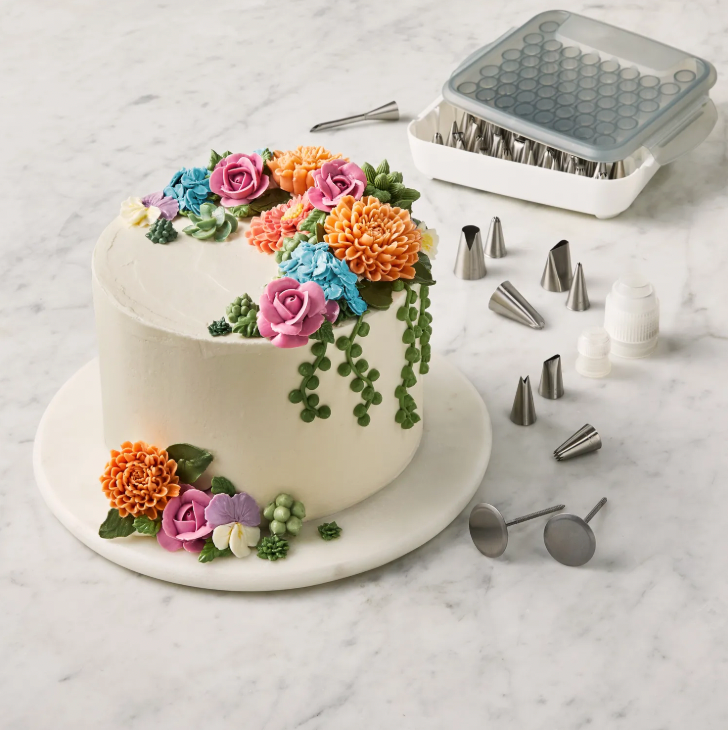 60-Piece Decorating Tip Set