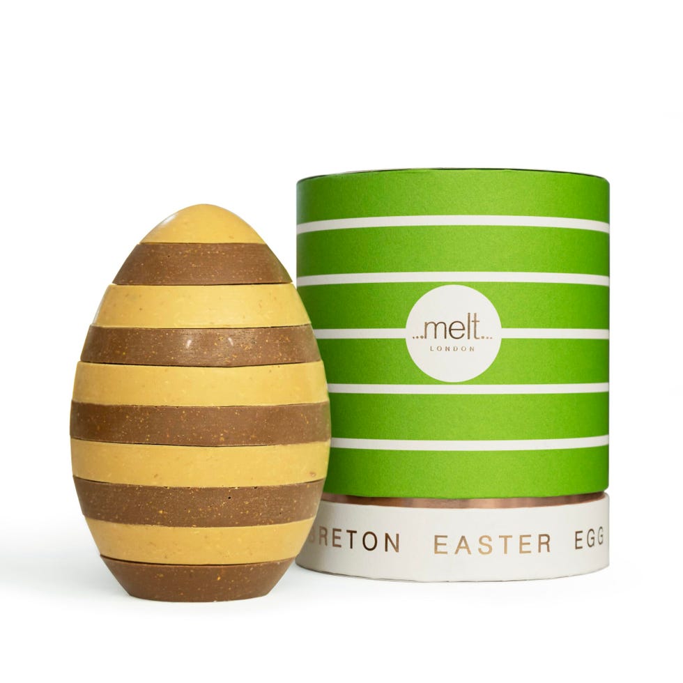Pistachio & Kataifi Breton Egg