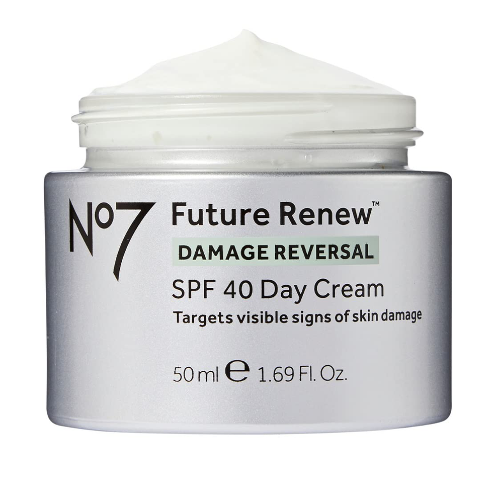 Future Renew Day Cream SPF40