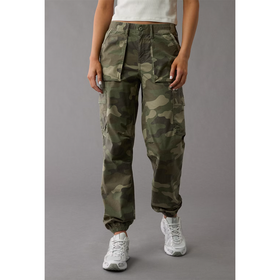 AE Stretch High-Waisted Baggy Cargo Jogger