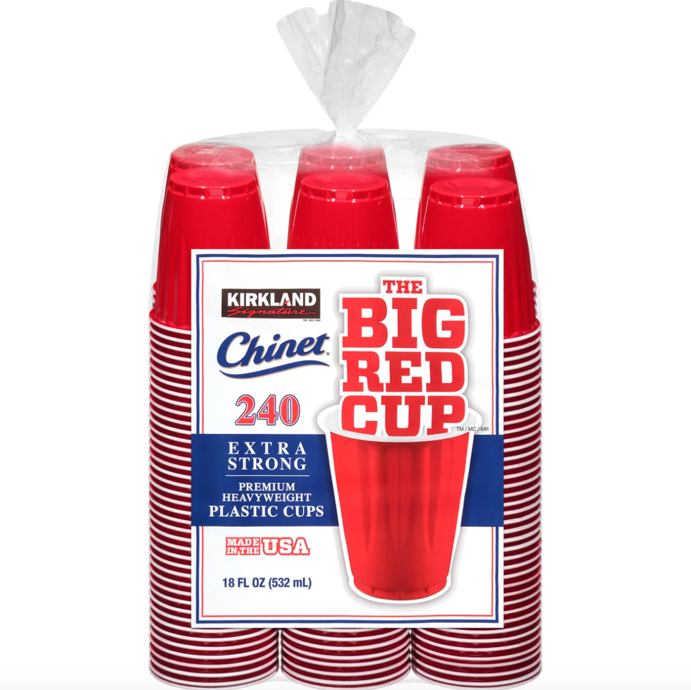Chinet 18 oz Plastic Cups