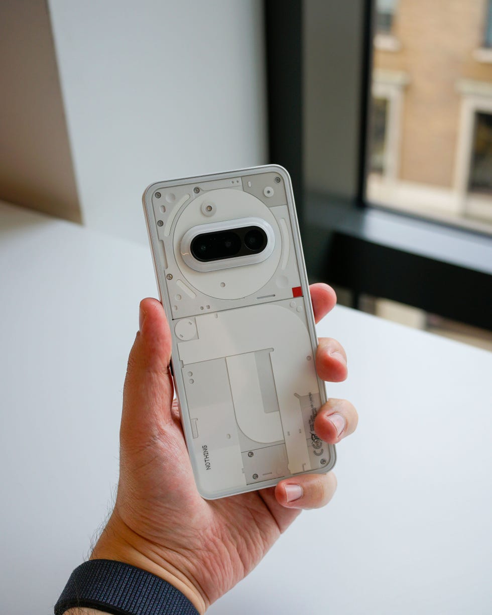 Phone (3a)