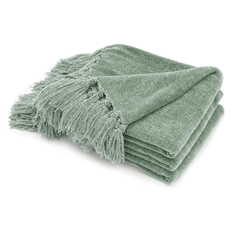 Soft Chenille Throw Blanket in Sage