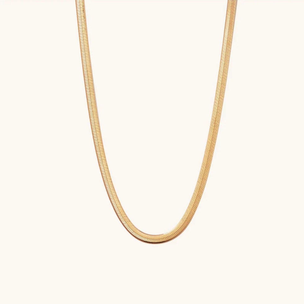 Mejuri Jewelry Review: Editors Love These Pieces in 2025