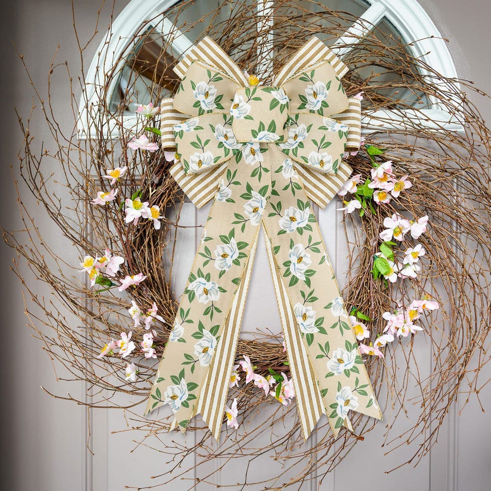 Spring Magnolia Wreath Bow