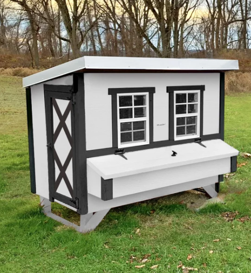 Farmhouse Large Chicken Coop