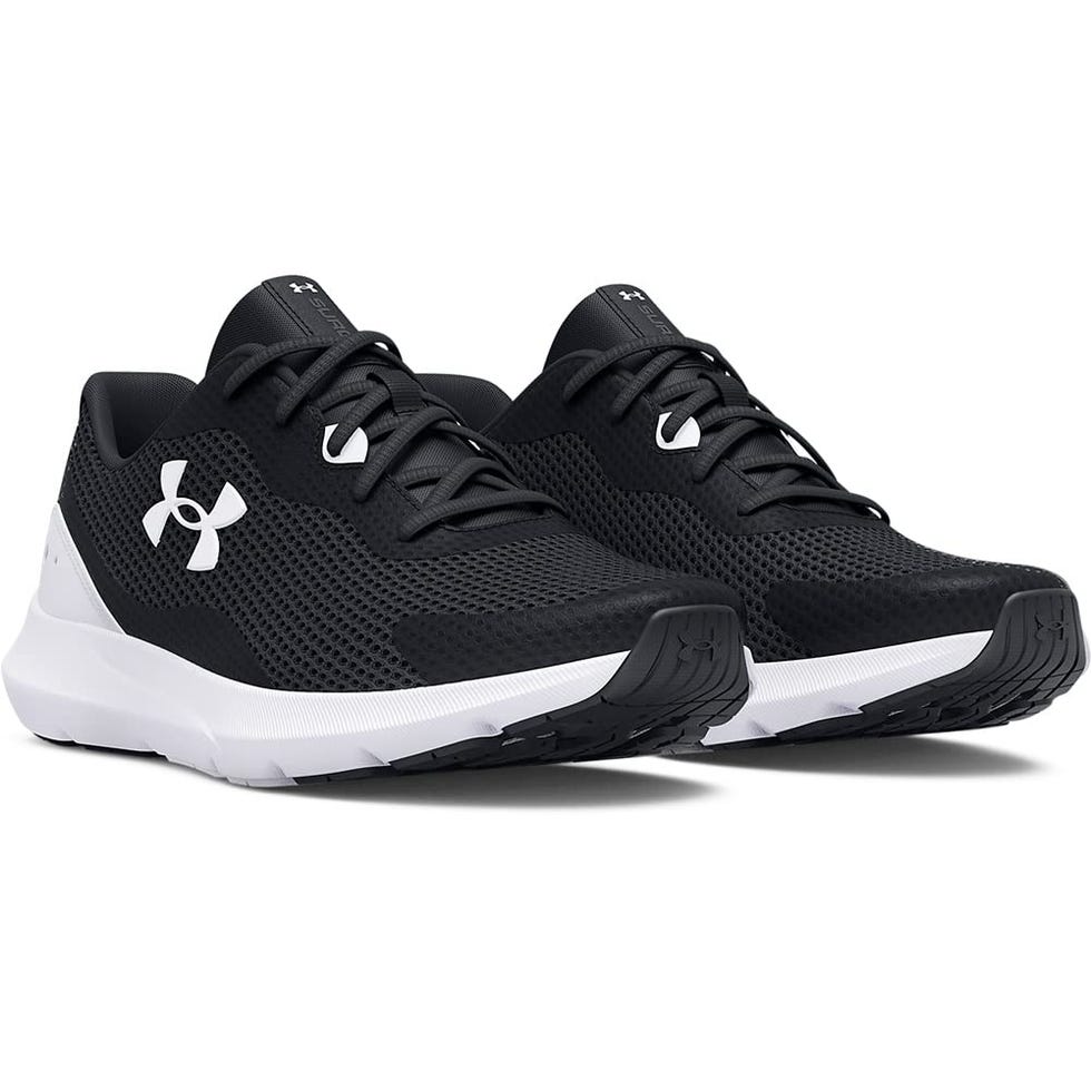 Under Armour Surge 3