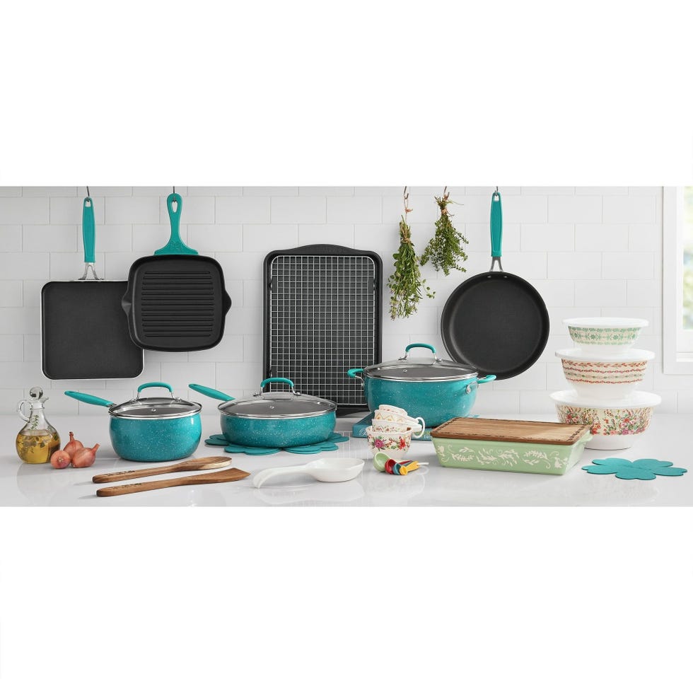 The Pioneer Woman 34-Piece Teal Speckle Aluminum Cookware Combo Set