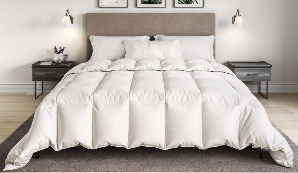 All-Year Down Alternative Comforter