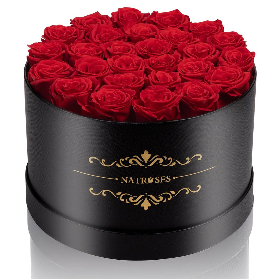 27 Piece Forever Preserved Roses in a Box