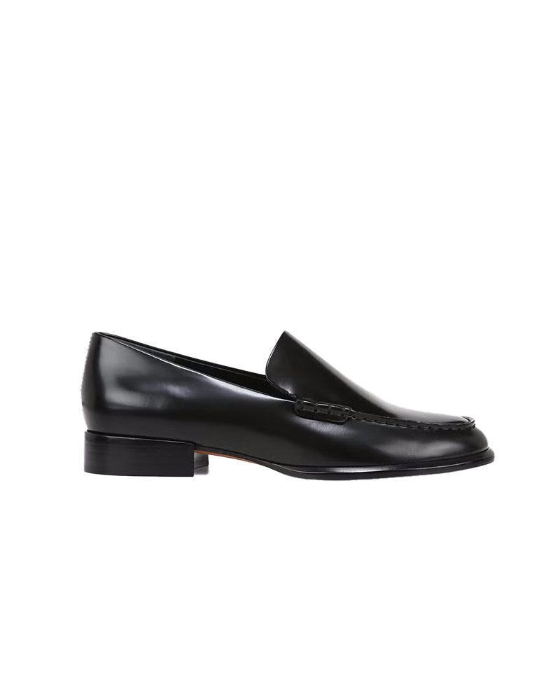 Naomi Loafers