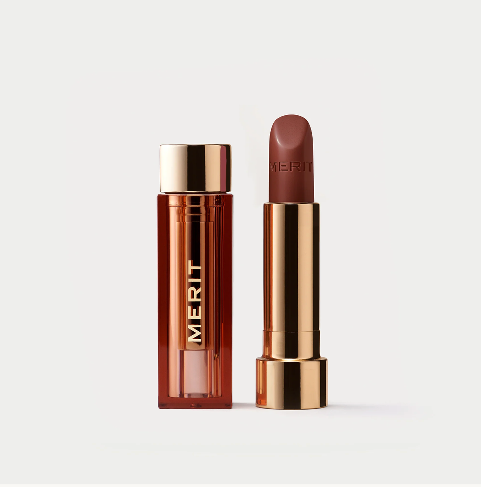 Signature Lip in L’Avenue