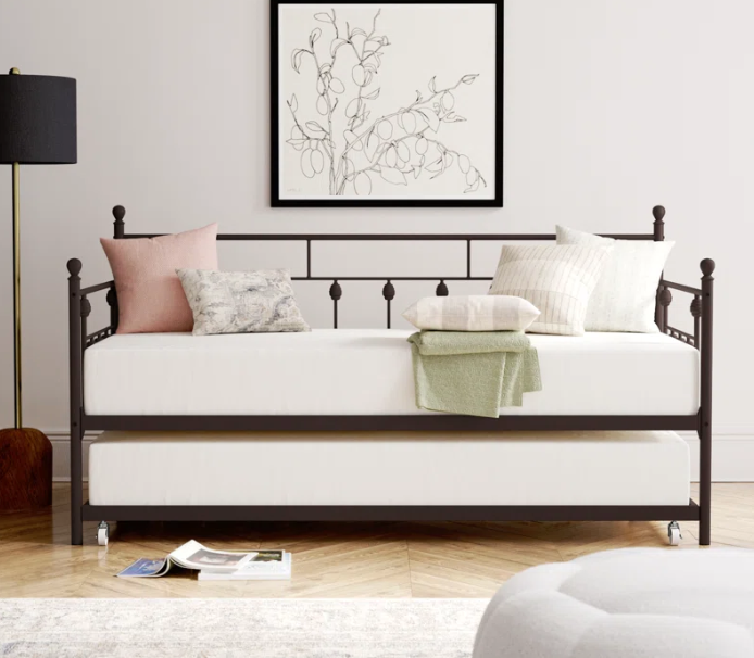 Daybed with Trundle