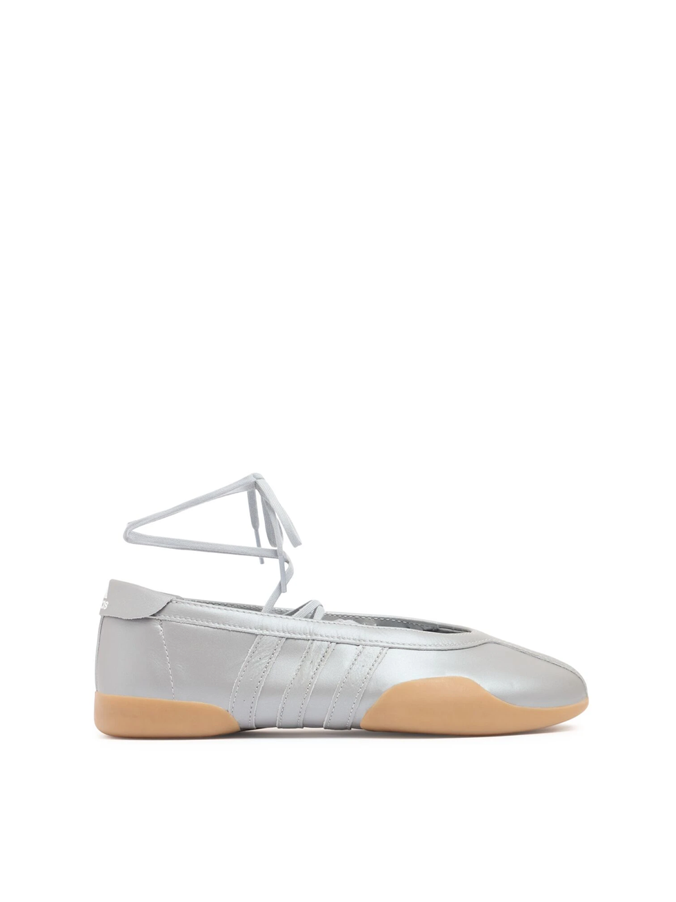 Adidas Taekwondo Mei trainers in silver 