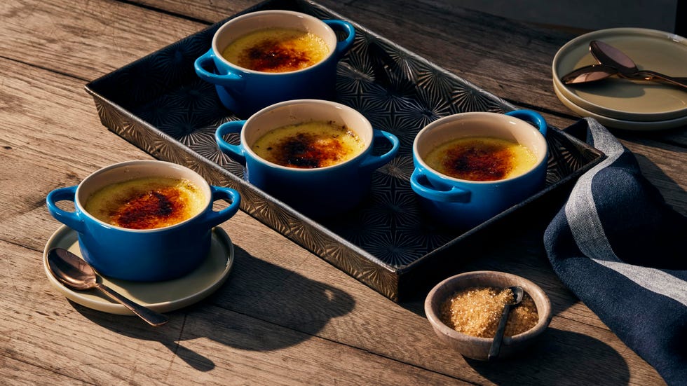 Le Creuset Stoneware Mini Round Cocotte, 8oz