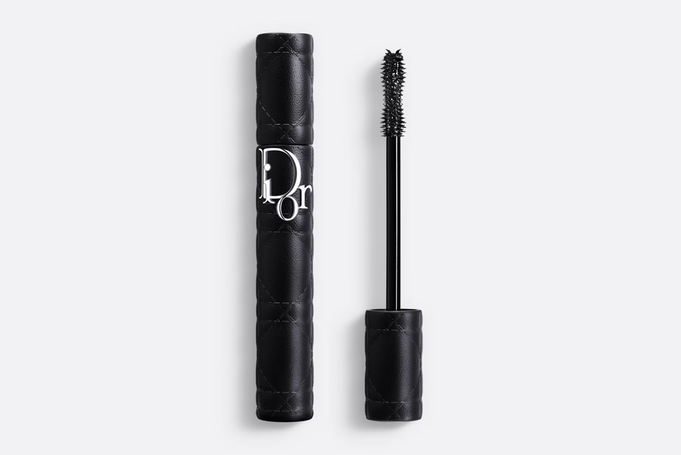 Diorshow Overvolume in 090 Overblack 