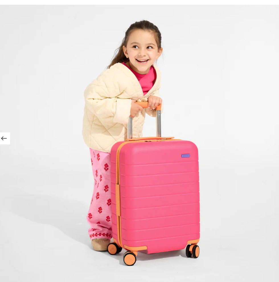 The Kids Carry-On