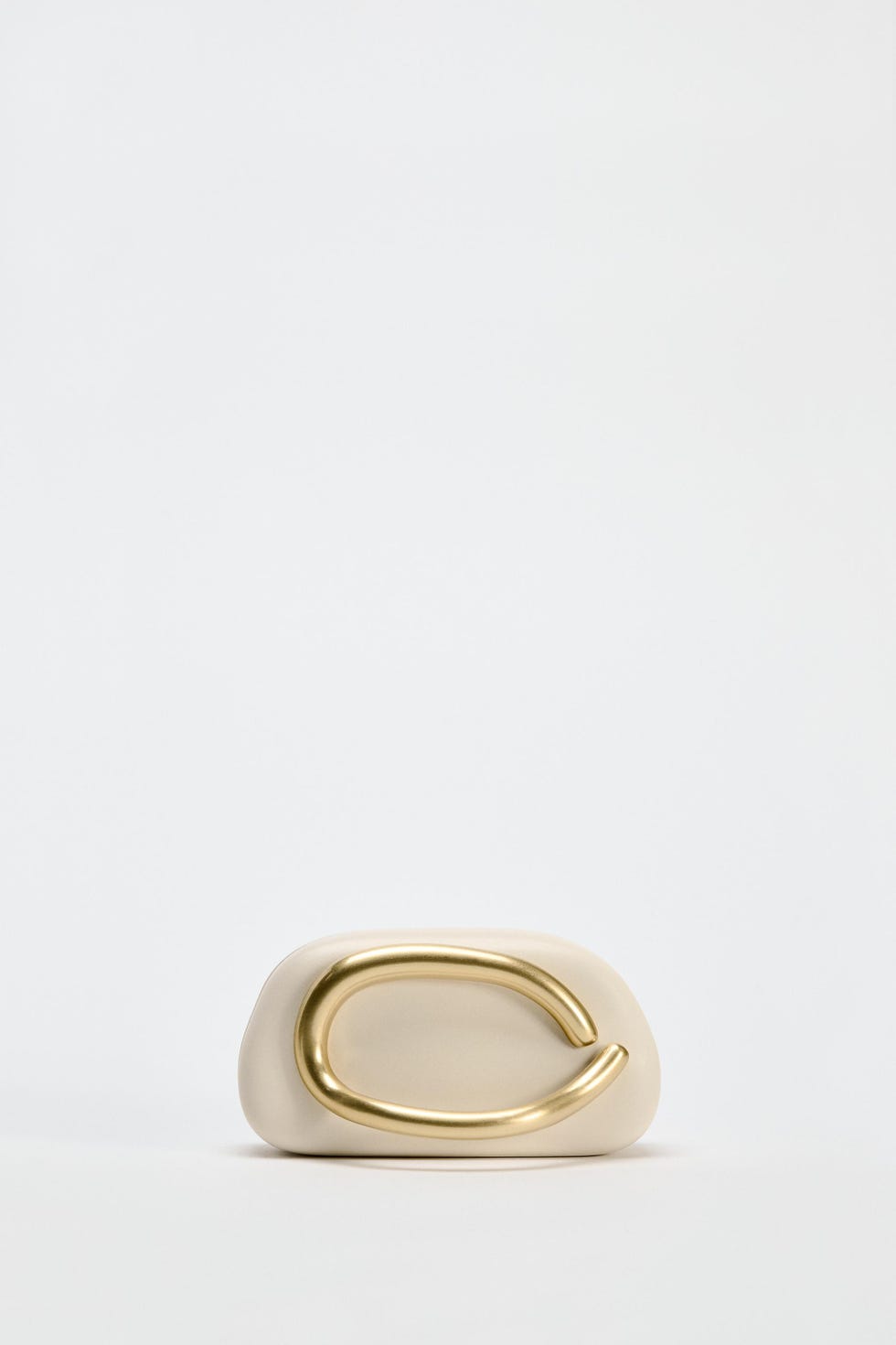 Boxing bag with golden closure Zara