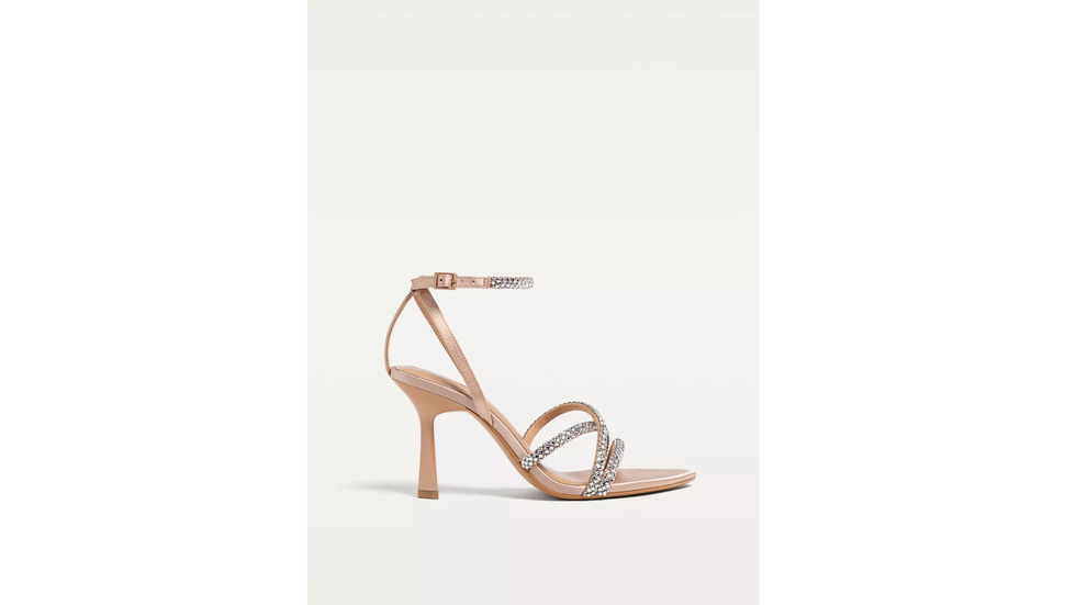 Flesh -colored sandals with Stradivarius Strass 
