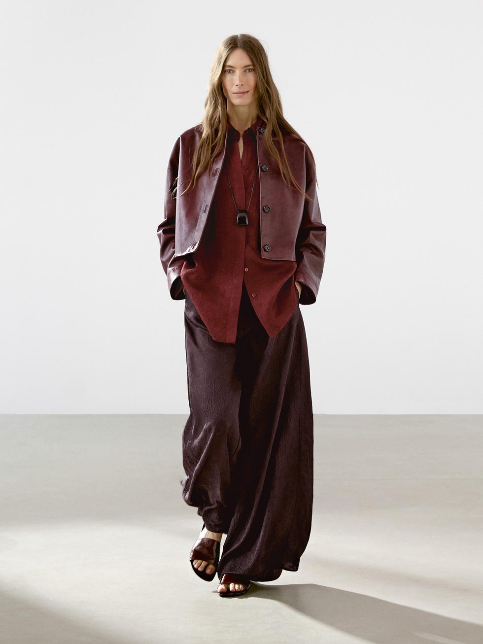Massimo Dutti aubergine pants 