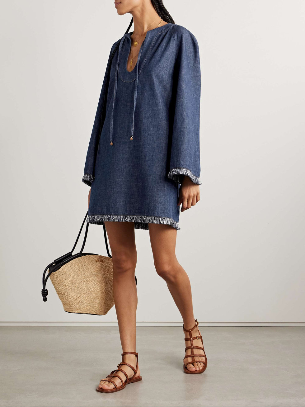 Vestido curto jeans desfiado Rhiannon